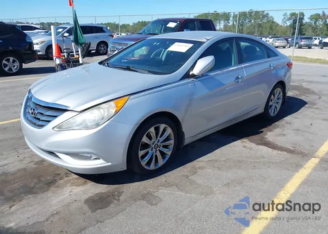 2013 Hyundai Sonata Se z USA, uszkodzony, nr VIN 5NPEC4AC1DH536428